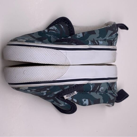 Vans Toddler Slip on shoe Shark Size US 4 UK 3.5 EU 19 - Picture 7 of 8